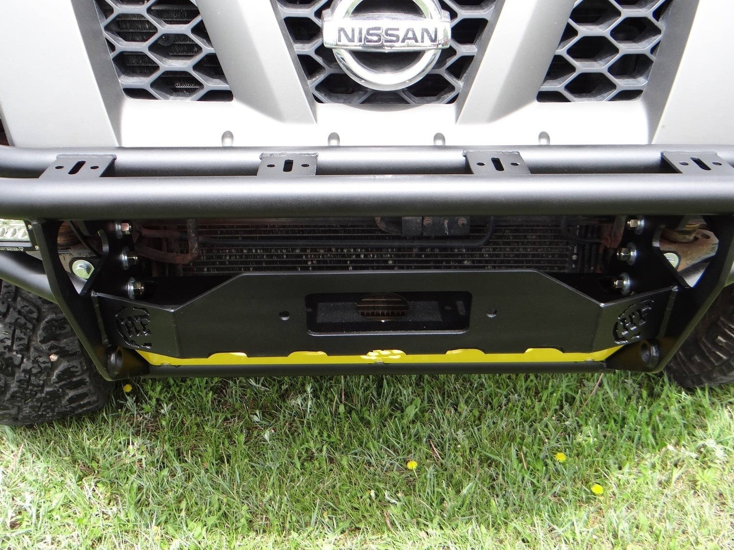 Rear bumper face bar all - NISSAN XTERRA 2000-2004 Rear bumper face bar all - NISSAN XTERRA 2000-2004